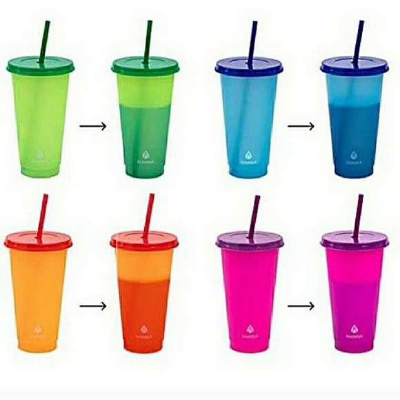 New 4 - 24oz. Color Changing Reusable Plastic Cold Cups With Lids and Straws - Picture 3 of 3
